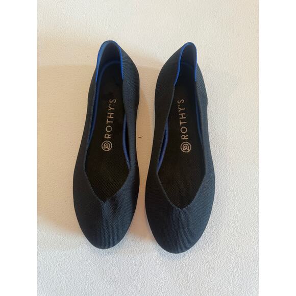 Rothy's Black Flat Round Toe Ballet Shoe With Blue Trim Slip On Sz 9 - Picture 1 of 6